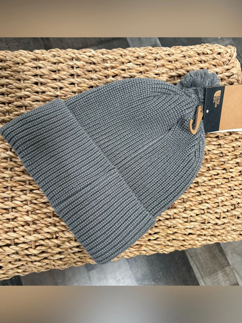 NWT TNF The North Face Unisex Gray Logo Box Pom Beanie